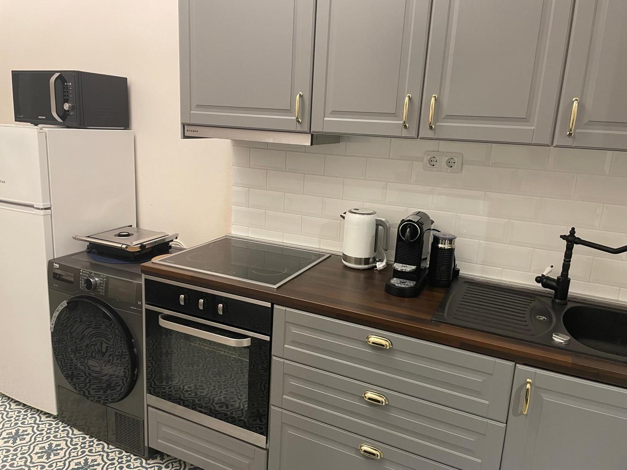 Charming And Cozy Apartment In Center Of Zágráb Kültér fotó